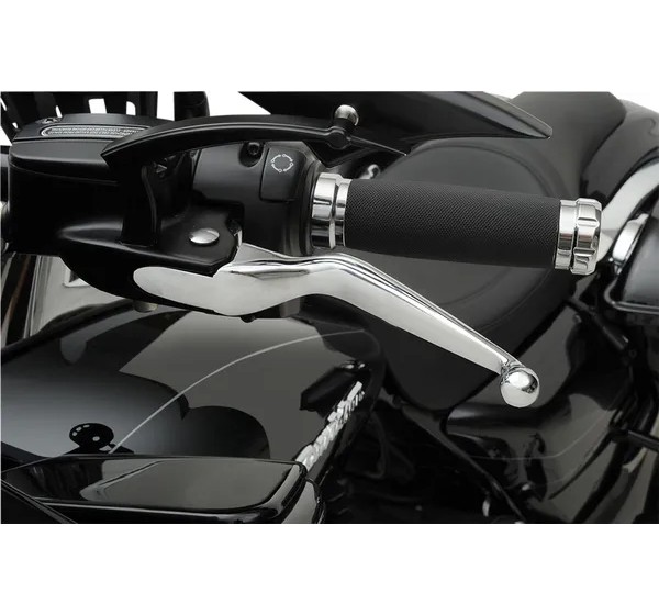 DRAG SPECIALTIES Griffarmaturen & Hebel - Einbaubeispiel