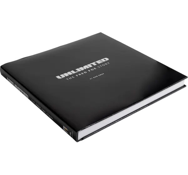 CATALOGS Handbücher - UNLIMITED FRED FOX STORY