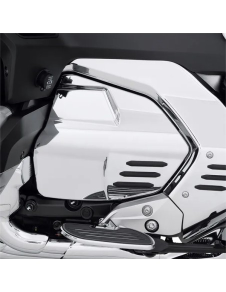 SHOW CHROME Motordeckel - Detailansicht