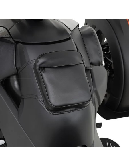 SHOW CHROME Schutzblech- und Tank-Taschen - Detailansicht