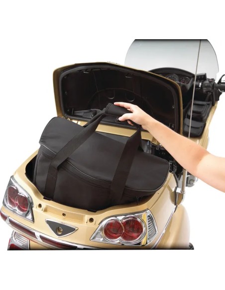 SHOW CHROME Hecktaschen - Einbaubeispiel