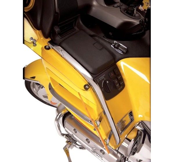 SHOW CHROME Karosserieteile & Schutzbleche - Detailansicht