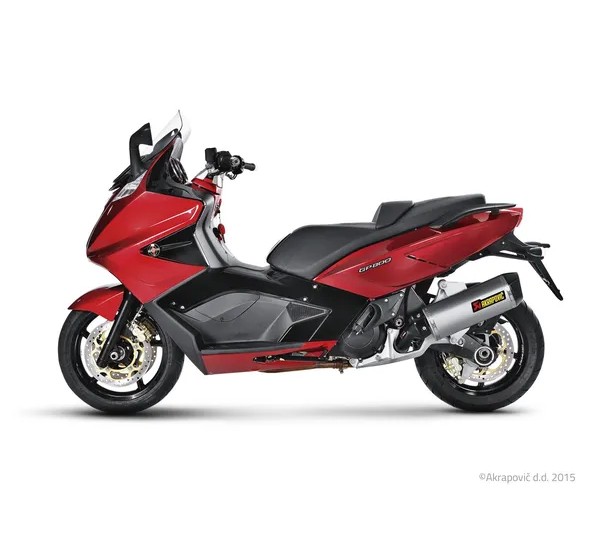 AKRAPOVIC Endschalldämpfer - Einbaubeispiel