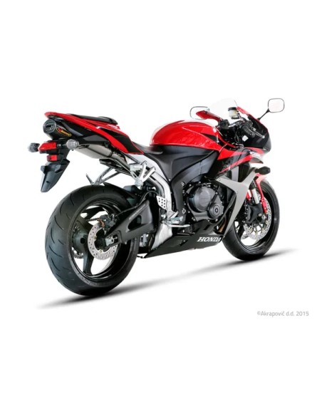 AKRAPOVIC Endschalldämpfer - Einbaubeispiel