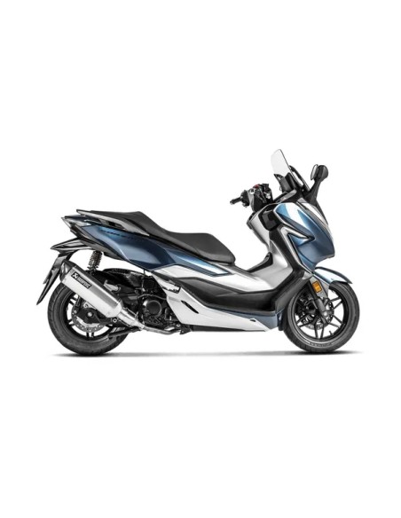 AKRAPOVIC Endschalldämpfer - Einbaubeispiel