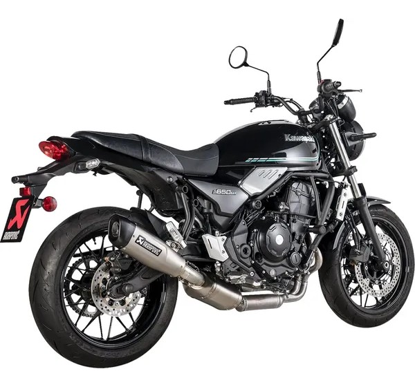AKRAPOVIC Endschalldämpfer - Einbaubeispiel