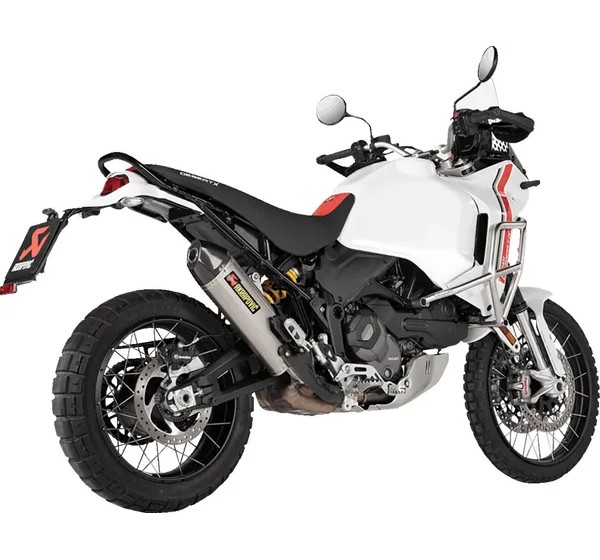 AKRAPOVIC Endschalldämpfer - Einbaubeispiel