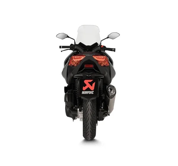 AKRAPOVIC Endschalldämpfer - Einbaubeispiel