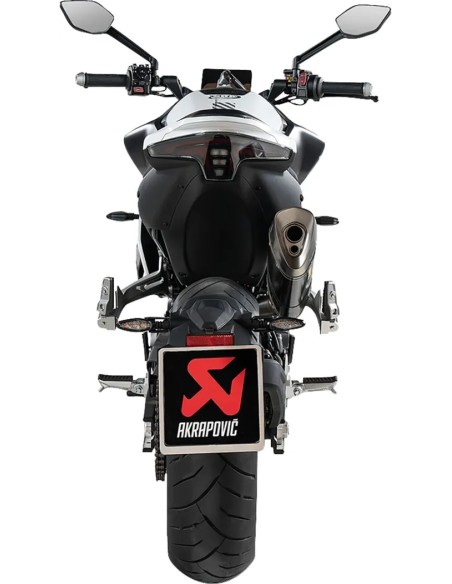 AKRAPOVIC Endschalldämpfer - Einbaubeispiel