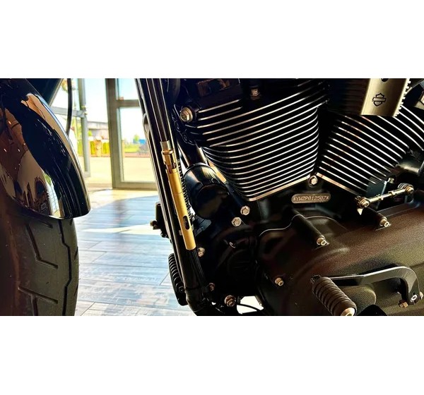 MUELLER MOTORCYCLE AG Bowdenzüge - Einbaubeispiel