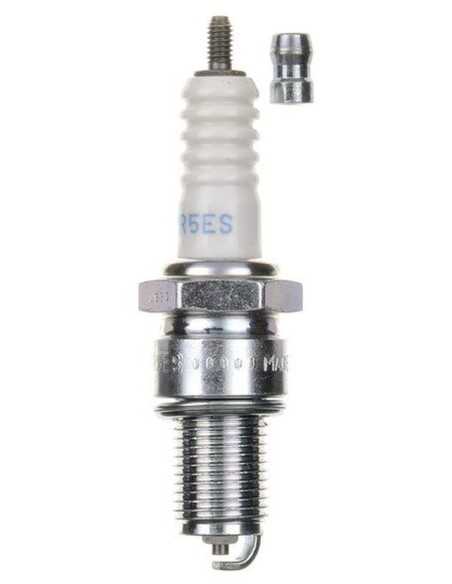 NGK SPARK PLUGS Zündkerzen für KAWASAKI KAF 400 4X4 2007-2019
