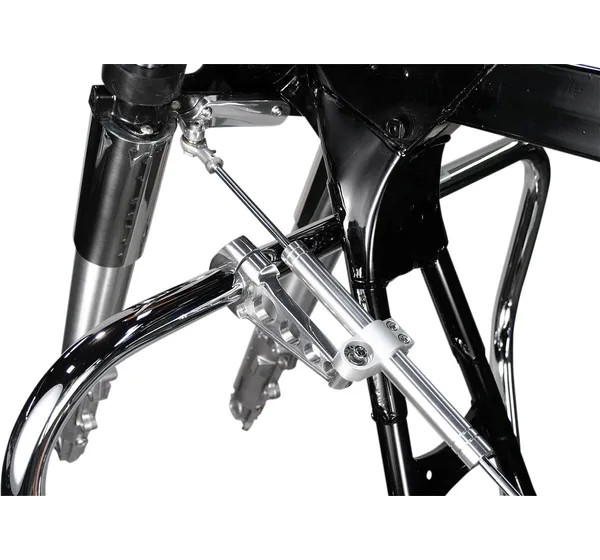CUSTOM CYCLE ENGINEERING Federung vorne - Detailansicht