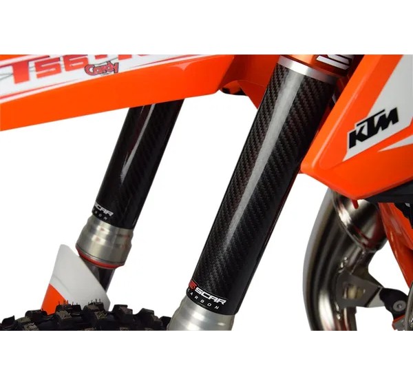 SCAR RACING Federung vorne - Detailansicht