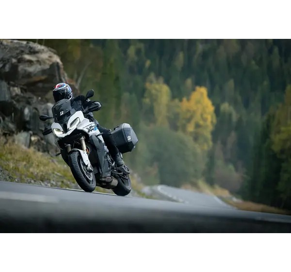 BRIDGESTONE Reifen Bild 4