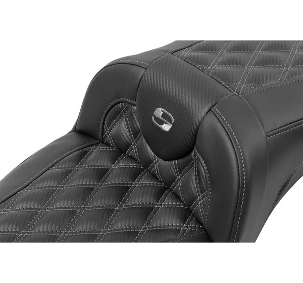 SADDLEMEN Sitzbänke - Detailansicht