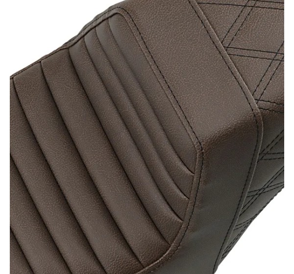 SADDLEMEN Sitzbänke - Detailansicht