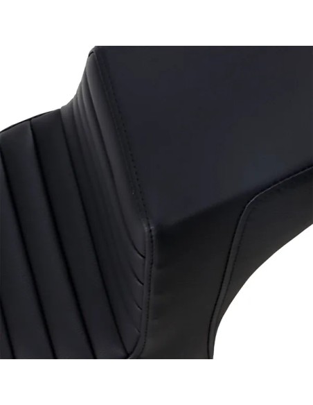 SADDLEMEN Sitzbänke - Detailansicht