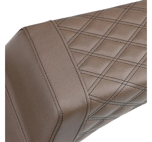 SADDLEMEN Sitzbänke - Detailansicht