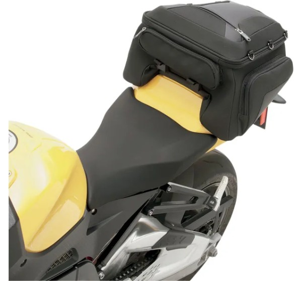 SADDLEMEN Hecktaschen - Einbaubeispiel