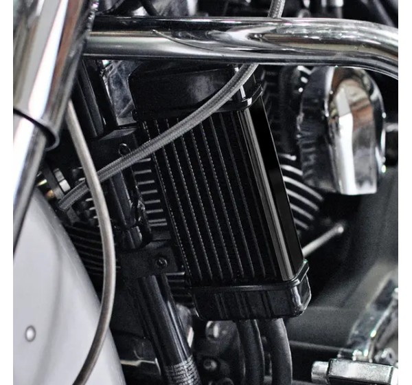 JAGG OIL COOLERS Kühlsysteme - Einbaubeispiel