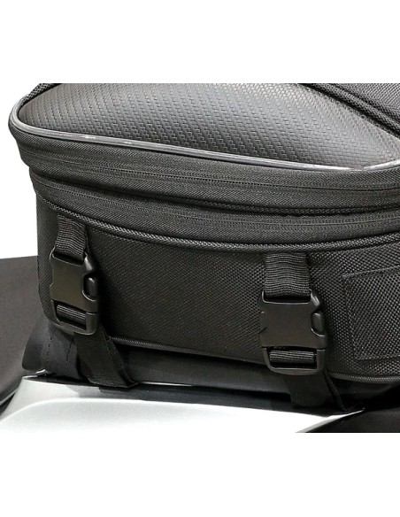 NELSON RIGG Hecktaschen - Einbaubeispiel