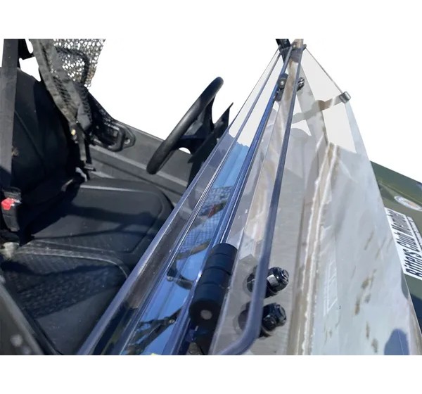MOOSE OFFROAD FOUR WHEEL Windschilde - Einbaubeispiel