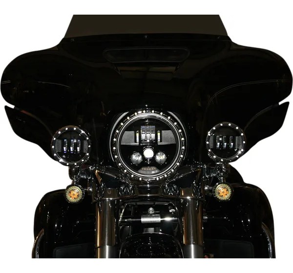 CUSTOM DYNAMICS Scheinwerfer - Einbaubeispiel
