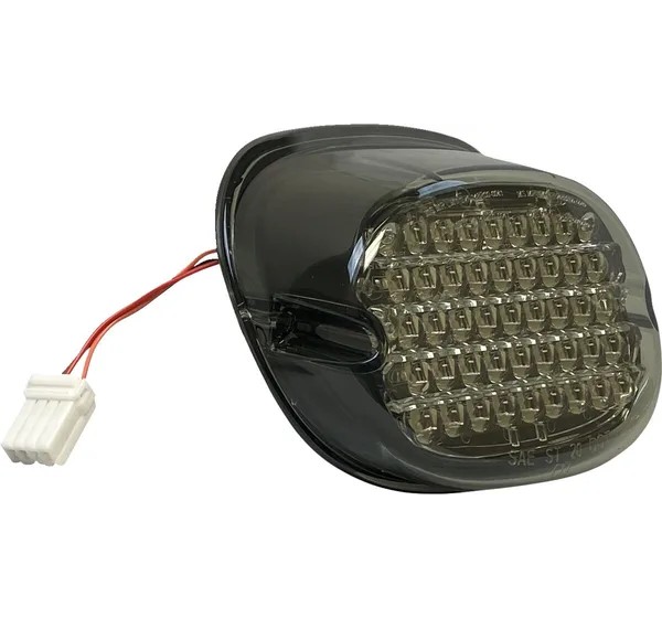 CUSTOM DYNAMICS Rück- und Bremslichter - Detailansicht