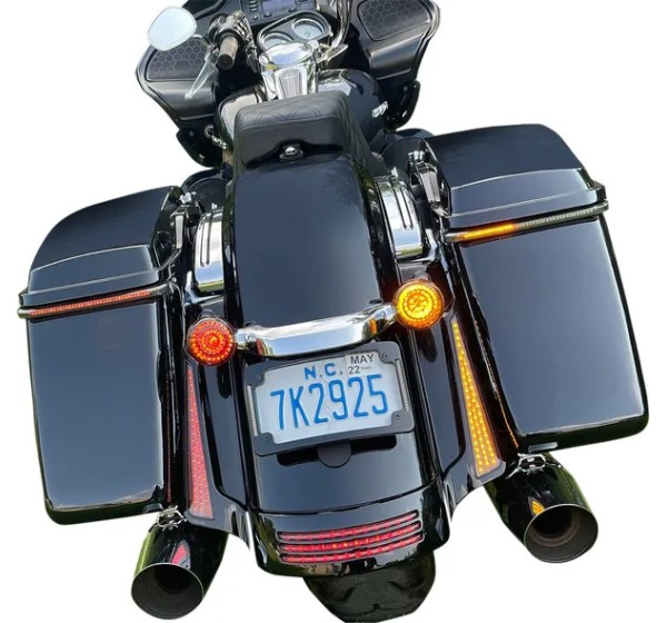CUSTOM DYNAMICS Blinker - Einbaubeispiel