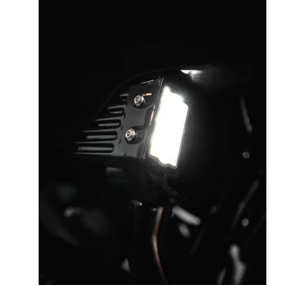 CUSTOM DYNAMICS Blinker - Einbaubeispiel