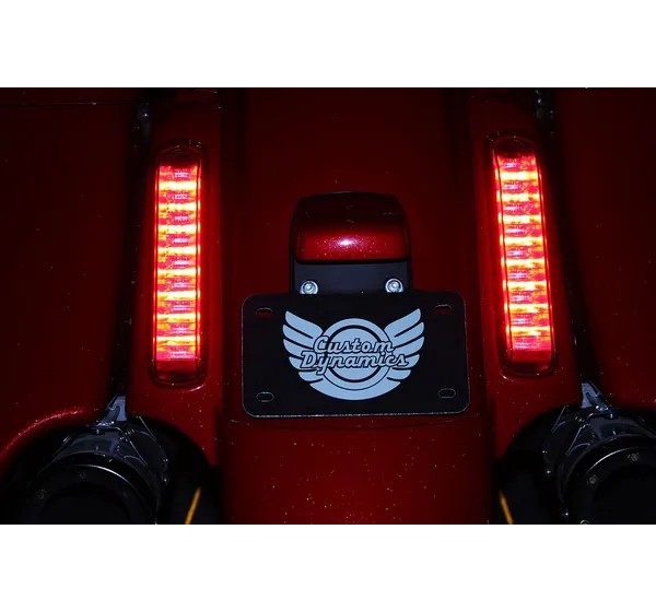 CUSTOM DYNAMICS Rück- und Bremslichter - Detailansicht