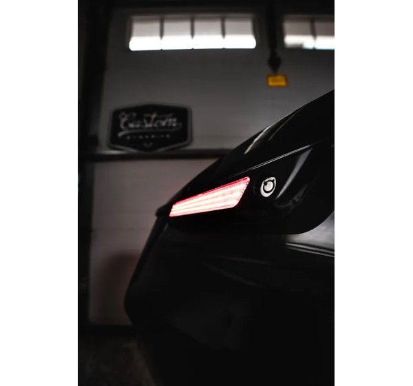 CUSTOM DYNAMICS Montagematerial & Zubehör - Detailansicht