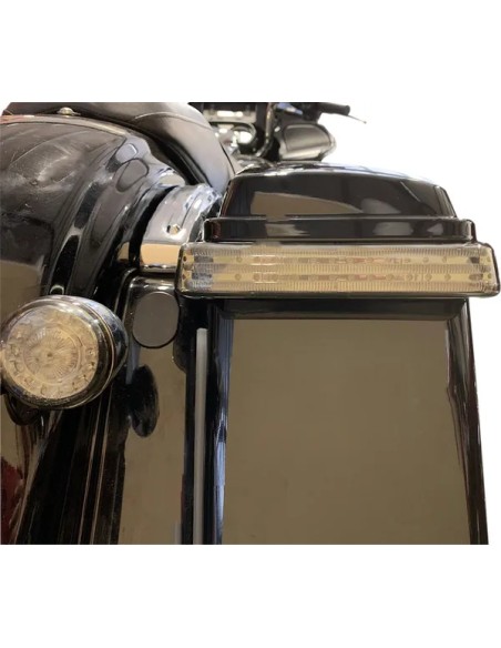 CUSTOM DYNAMICS Blinker - Einbaubeispiel