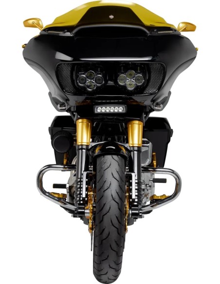 CUSTOM DYNAMICS Zusatzbeleuchtung - Einbaubeispiel