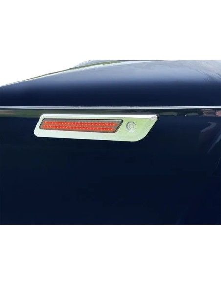 CUSTOM DYNAMICS Rück- und Bremslichter - Einbaubeispiel