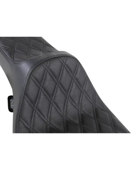 DRAG SPECIALTIES SEATS Sitzbänke - Einbaubeispiel