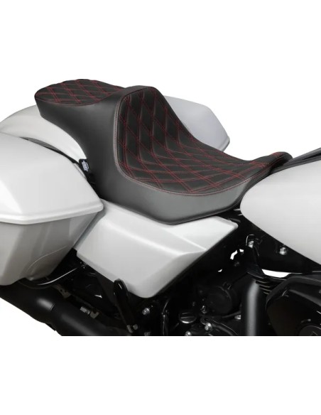 DRAG SPECIALTIES SEATS Sitzbänke - Detailansicht