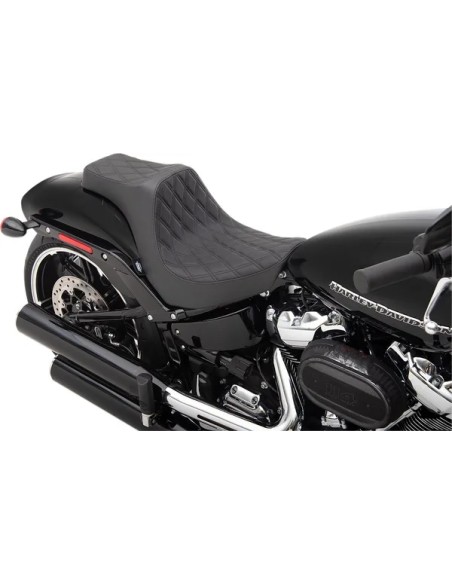 DRAG SPECIALTIES SEATS Sitzbänke - Einbaubeispiel