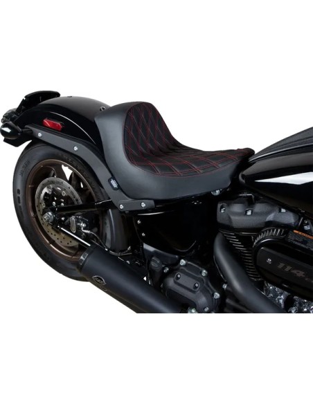 DRAG SPECIALTIES SEATS Sitzbänke - Einbaubeispiel