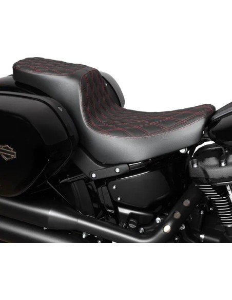 DRAG SPECIALTIES SEATS Sitzbänke - Einbaubeispiel