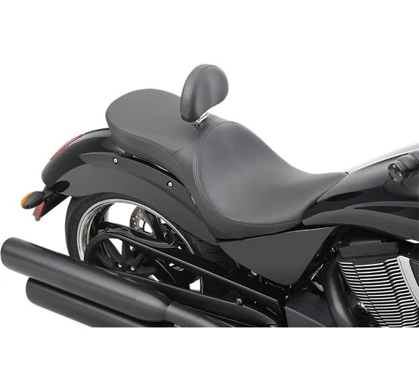 DRAG SPECIALTIES SEATS Sitzbänke - Einbaubeispiel