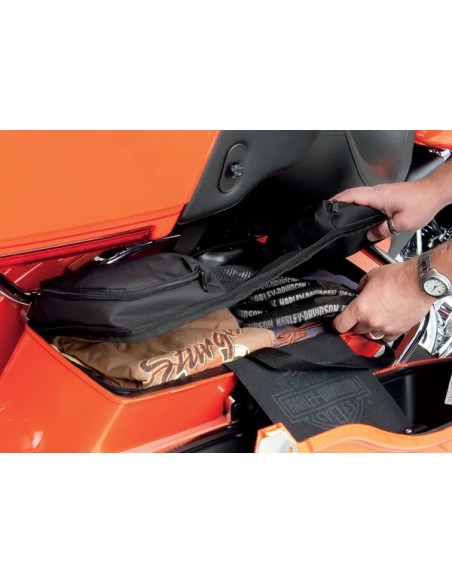 DRAG SPECIALTIES SEATS Satteltaschen - Einbaubeispiel