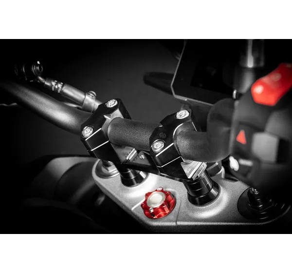 GILLES TOOLING Risers - Detailansicht