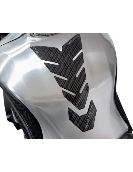 ONEDESIGN Tanks, Tankabdeckungen & -polster - TANKPAD BLACK EDITION CARBON