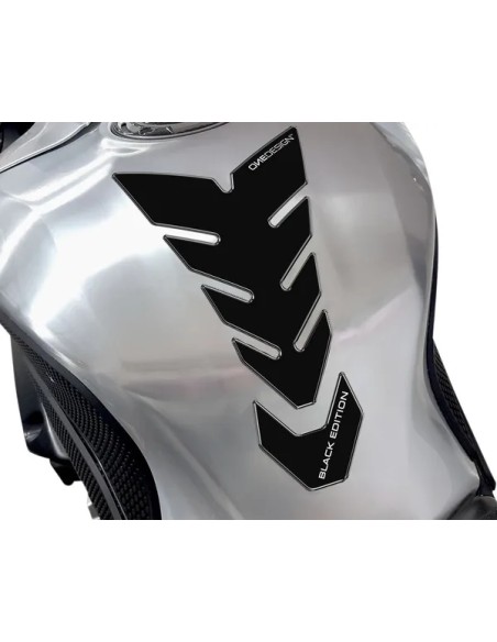 ONEDESIGN Tanks, Tankabdeckungen & -polster - TANKPAD BLACK EDITION GLOSSY