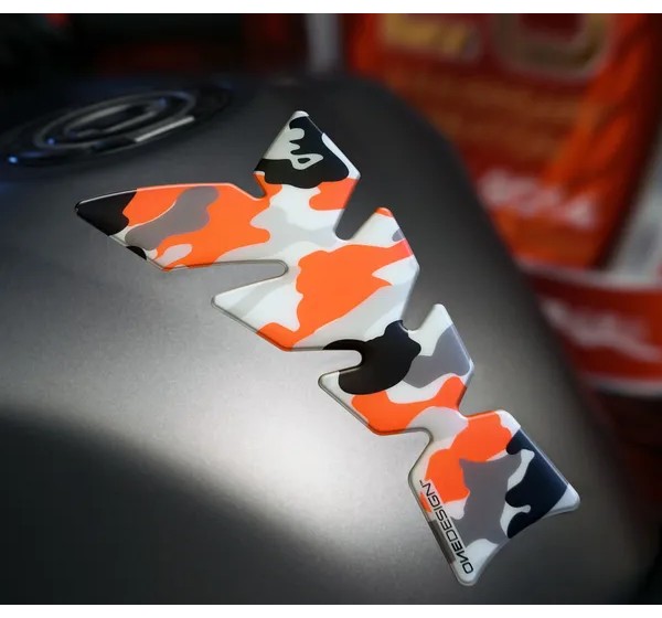ONEDESIGN Tanks, Tankabdeckungen & -polster - TANKPAD MOON CAMO OR FLUO