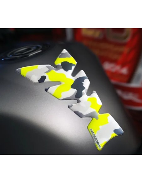 ONEDESIGN Tanks, Tankabdeckungen & -polster - TANKPAD MOON CAMO YW FLUO