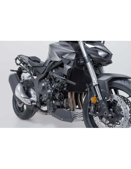 SW-MOTECH Stoßfänger & Motorschutzplatten - Einbaubeispiel