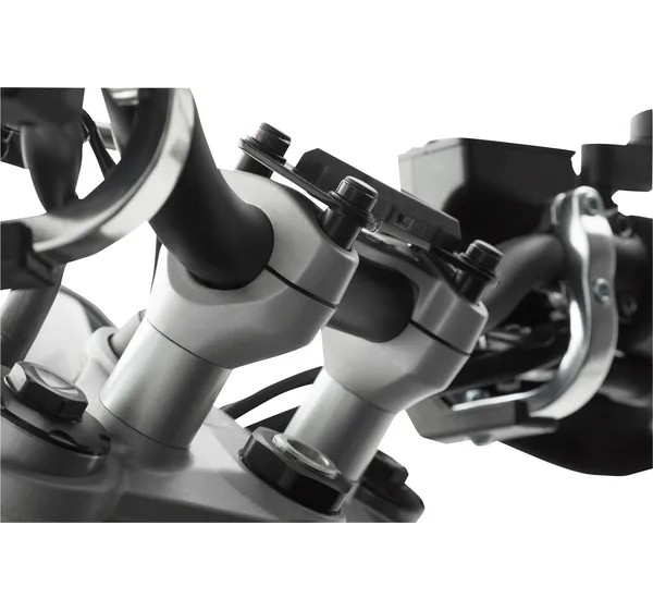 SW-MOTECH Risers für TRIUMPH STREET TRIPLE 675 ABS 2013-2016