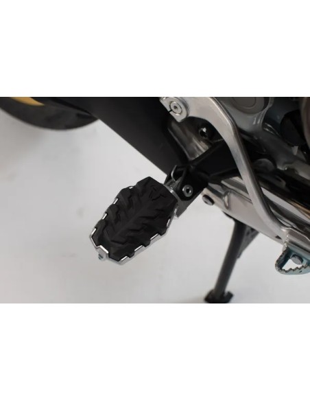 SW-MOTECH Fußrasten für HONDA XRV 750 1990-2003